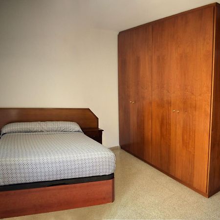 Apartamentos Atlas Terrassa IV מראה חיצוני תמונה