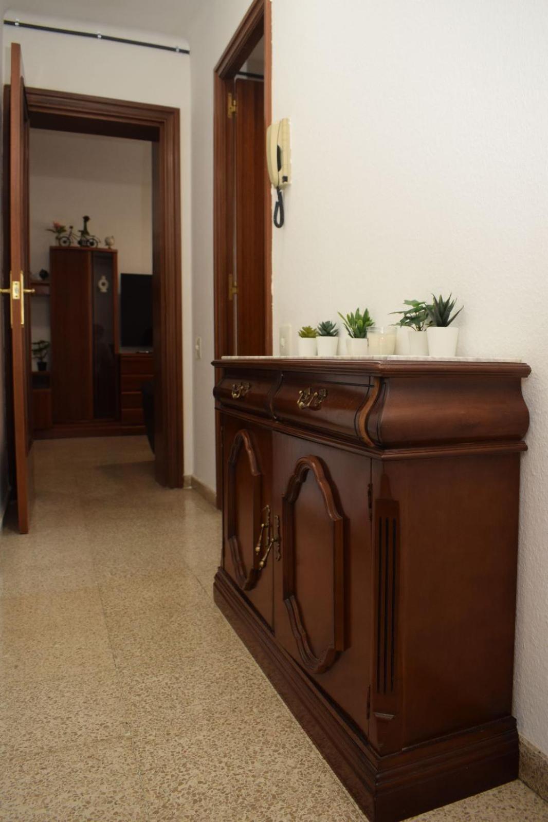 Apartamentos Atlas Terrassa IV מראה חיצוני תמונה